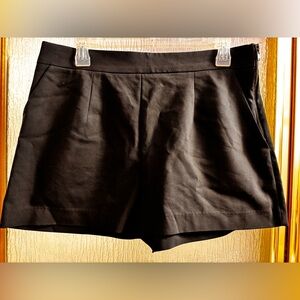 NWT Forever 21 Contemporary Black Woven Chino Shorts Size XL (Juniors)
